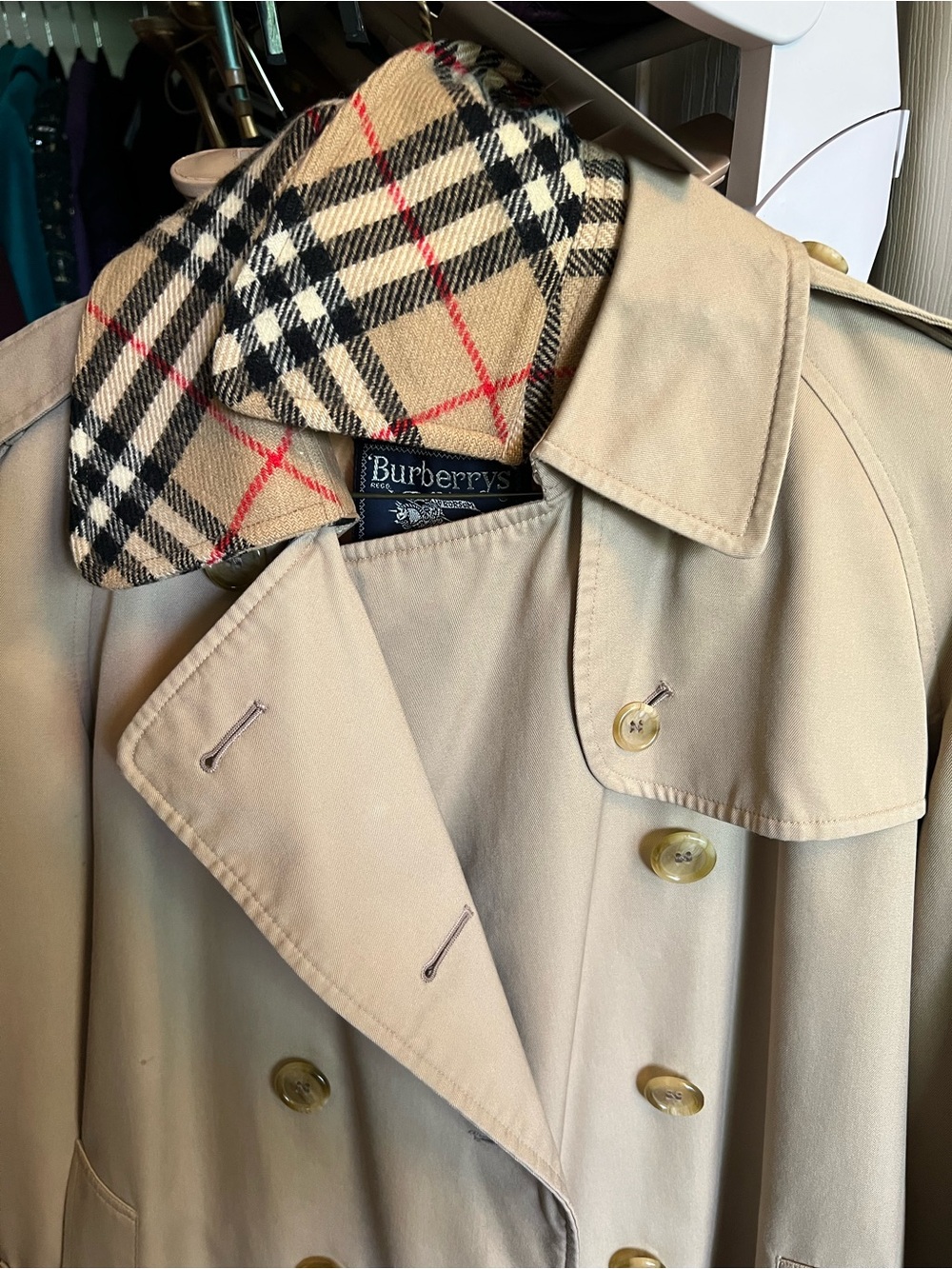 Burberry Beige Trench Coat with removable wool Nova Check Collar and Lining - Picture 8 of 15